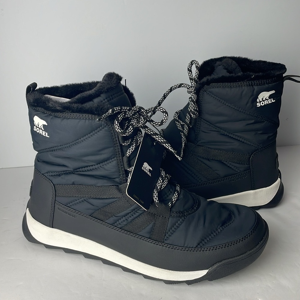 NEW Sorel Whitney 2 Short Lace Up Ankle Boots